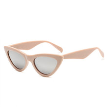Load image into Gallery viewer, Cute Sexy Retro Cat Eye Women‘s Sunglasses Triangle Vintage Sun Glasses for Women UV400 Eyeglasses