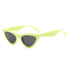 Load image into Gallery viewer, Cute Sexy Retro Cat Eye Women‘s Sunglasses Triangle Vintage Sun Glasses for Women UV400 Eyeglasses