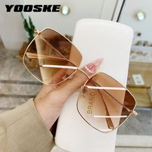 Carica l&#39;immagine nel visualizzatore di Gallery, YOOSKE  Metal Sunglasses Women Men Square Sun Glasses Ladies Shades Gradient Eyewear UV400 Colored Goggles Gold Silver