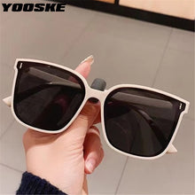Carica l&#39;immagine nel visualizzatore di Gallery, YOOSKE Retro Polarized Sunglasses Men Women Popular Square Sun Glasses Ladies Black Eyeglasses Driver Goggles UV400 Mirror