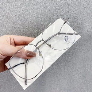 Transparent Eyeglasses Frames for Women Computer Blue Light Glasses Frame Ladies Irregular Curved Legs Metal Spectacles