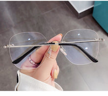 Load image into Gallery viewer, Transparent Rimless Eyeglasses Frames for Women Blue Llight Blocking Glasses Men Computer Optical Frame