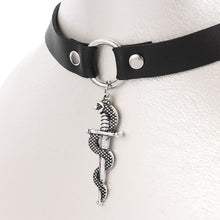 Carica l&#39;immagine nel visualizzatore di Gallery, Yennefer Black Leather Choker Wild Hunt Game Cosplay Medallion Pendant For Women Hip-hop Charm Necklace Clavicle Cool Jewelry