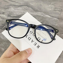 Carica l&#39;immagine nel visualizzatore di Gallery, Round Glasses Frame Women Anti Blue Light Glasses For Women Designer Optical Eye Glasses Frames Retro Clear Eyewear Men