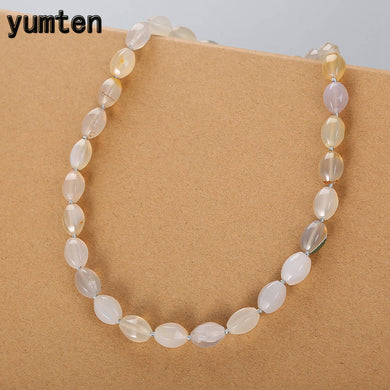 Natural Chalcedony Necklace Hyperbole Female Short Chain Geometric Crystal Power Accessories Engagement Rolo Chain Couple