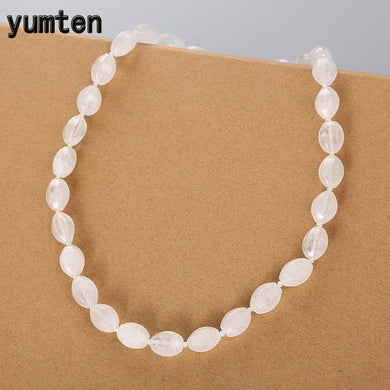 Collana di cristallo bianco Ornamenti romantici per donne Gioielli da sposa Catena geometrica Rolo Catena di perline trasparenti Tinta unita 