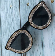 Carica l&#39;immagine nel visualizzatore di Gallery, ZAOLIHU Black Oversized Women Sunglasses Eyeglass UV400 3 Circle Diamond Designer Large Sun Glasses Eyewear