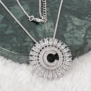 Fashion Design Gift Initials Letter Pendant Necklace Rare Trapezoidal Copper Cubic Zirconia High Quality Jewelry for Women