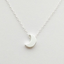 Carica l&#39;immagine nel visualizzatore di Gallery, Collana girocollo semplice a forma di cuore con stella di luna per collana a catena da donna con ciondolo sul collo Girocolli Collane di Boemia Regali di gioielli 