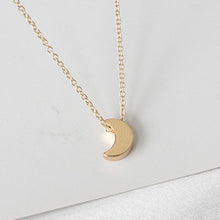 Carica l&#39;immagine nel visualizzatore di Gallery, Collana girocollo semplice a forma di cuore con stella di luna per collana a catena da donna con ciondolo sul collo Girocolli Collane di Boemia Regali di gioielli 