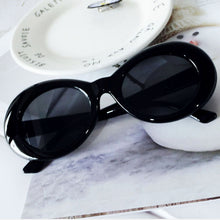 Load image into Gallery viewer, ZUEE Oval Sunglasses Bad Bunny Glasses Ladies Trendy Vintage Retro Sunglasses for Women/men White Black Sunglasses