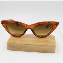 Load image into Gallery viewer, cat eye women men's Triangular  F logo Sunglasses Ladies cat eyes with F logo men sun glasses 3 colors Eyewear free shopping