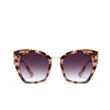 Load image into Gallery viewer, classic Design Cat Eye Shades Sunglasses Women Men Traveling Metal T Sun Glasses for Woman Square Glasses Oculos zonnebril dames