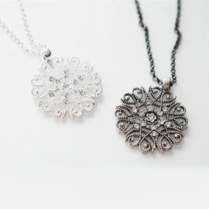 collares Fashion New Vintage Style Flower Crystal Women Black Silver Necklace Long Chain bijoux Gift jewelry wholesale