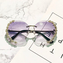 Load image into Gallery viewer, diamond rimless sunglasses women bling diamond brand designer men sun glasses ladies men shades rhinestone oculos de sol case