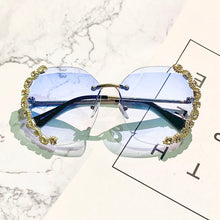 Load image into Gallery viewer, diamond rimless sunglasses women bling diamond brand designer men sun glasses ladies men shades rhinestone oculos de sol case