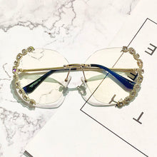 Load image into Gallery viewer, diamond rimless sunglasses women bling diamond brand designer men sun glasses ladies men shades rhinestone oculos de sol case