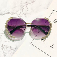 Load image into Gallery viewer, diamond rimless sunglasses women bling diamond brand designer men sun glasses ladies men shades rhinestone oculos de sol case