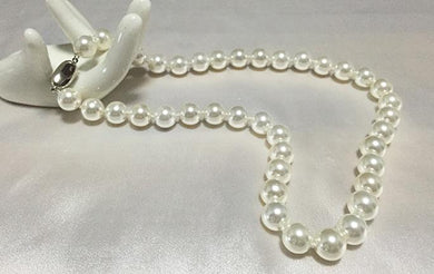 elegant 8.5-9mm natural white Akoya pearl necklace 24inch