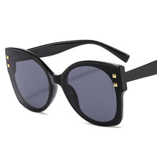 Load image into Gallery viewer, butterfly elegant sunglasses women oversized Frame  brand sunglasses men Beach Party gradient glasses  Oculos De