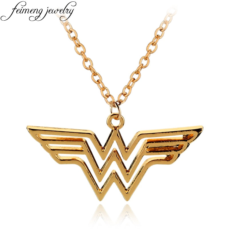DC Superhero Wonder Woman Necklace Golden Super Hero Supergirl Logo Pendant Necklace For Women Charm Accessories