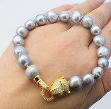 Carica l'immagine nel visualizzatore di Gallery, pearl gr baroque 9-13mm bracelet leopard hook 8inch wholesale beads nature