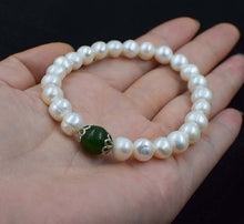 Carica l'immagine nel visualizzatore di Gallery, pearl white near round 8-9mm+ jade bracelet red/green/yellow/orange red coral 7.5inch wholesale beads nature