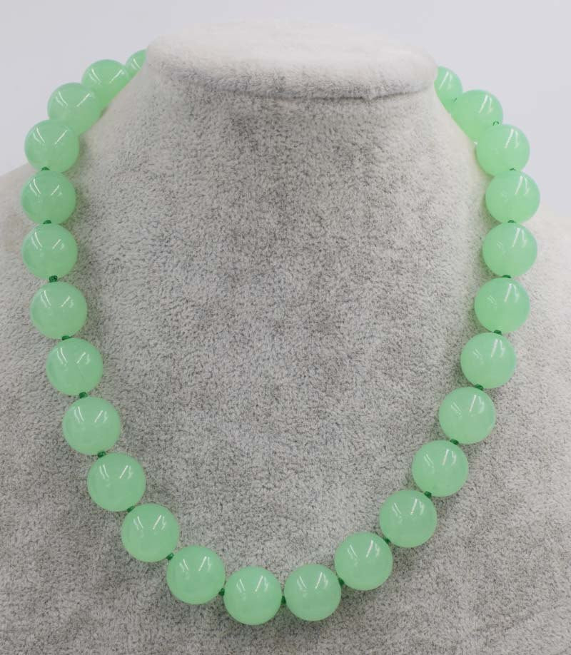 greeen jade round 12mm 14mm necklace 17inch wholesale beads nature woman 2017