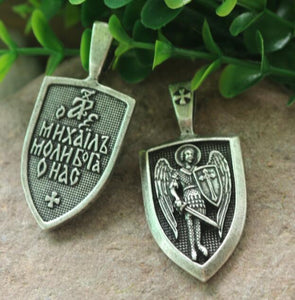 1pcs dropshipping men necklace Archangel St.Michael Protect Me Saint Shield Protection Charm russian orhodox pendant