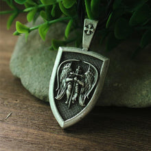 Load image into Gallery viewer, 1pcs men necklace Archangel St.Michael Protect Me Saint Shield Protection pendant jewelry