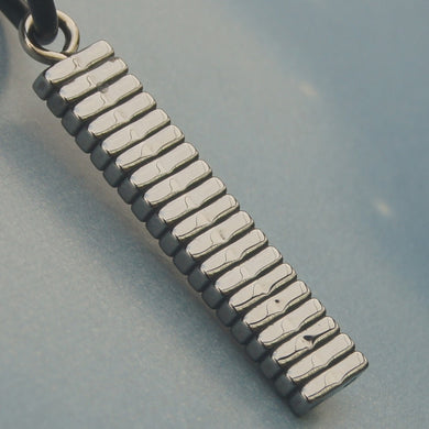 men jewelry sporty 2 side wear hi-tech scratch proof tungsten necklaces & pendants
