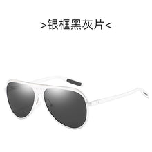 Load image into Gallery viewer, men&#39;s polarized sunglasses with full aluminium magnesium frame outdoor fishing sunglasses driving sunglasses