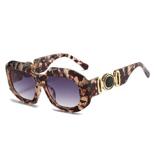 Load image into Gallery viewer, thick frame square retro classic sunglasses 2023  designer summer UV400 green glasses lunette luxe