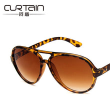 Load image into Gallery viewer, unisex oval sunglasses women men 2023 brand designer leopard green sunmer glasses vintage oculos de sol masculino