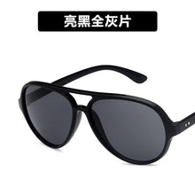 Load image into Gallery viewer, unisex oval sunglasses women men 2023 brand designer leopard green sunmer glasses vintage oculos de sol masculino