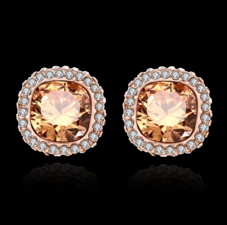 wholesale 2018 Fashion jewelry New women earrings Color Crystal from Swarovski multi-color available for women present