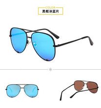Carica l'immagine nel visualizzatore di Gallery, occhiali da sole da donna Sunnies Pilot Shades UV400 Occhiali vintage Australia 